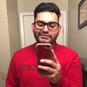 Meet your Posher, Carlos